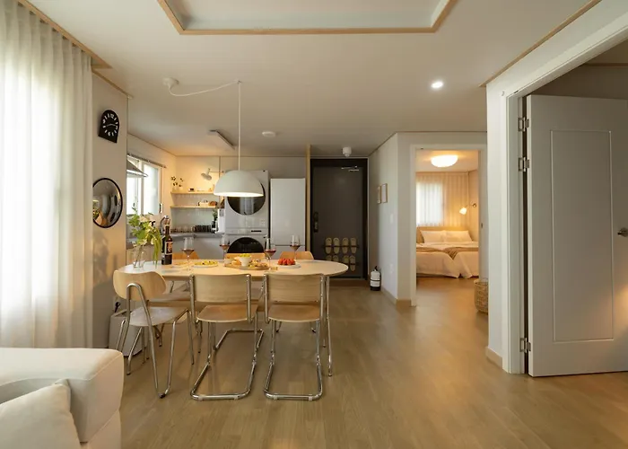 Experience The Vibrant Of At Our Stylish O-nol