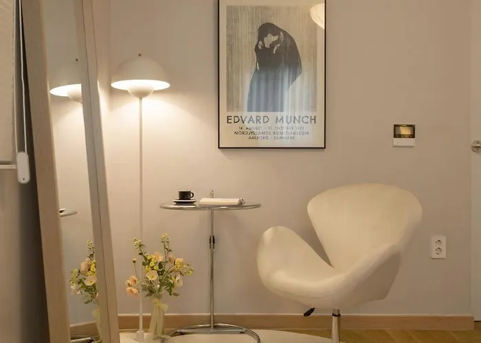 Experience The Vibrant Of At Our Stylish O-nol * ソウル特別市